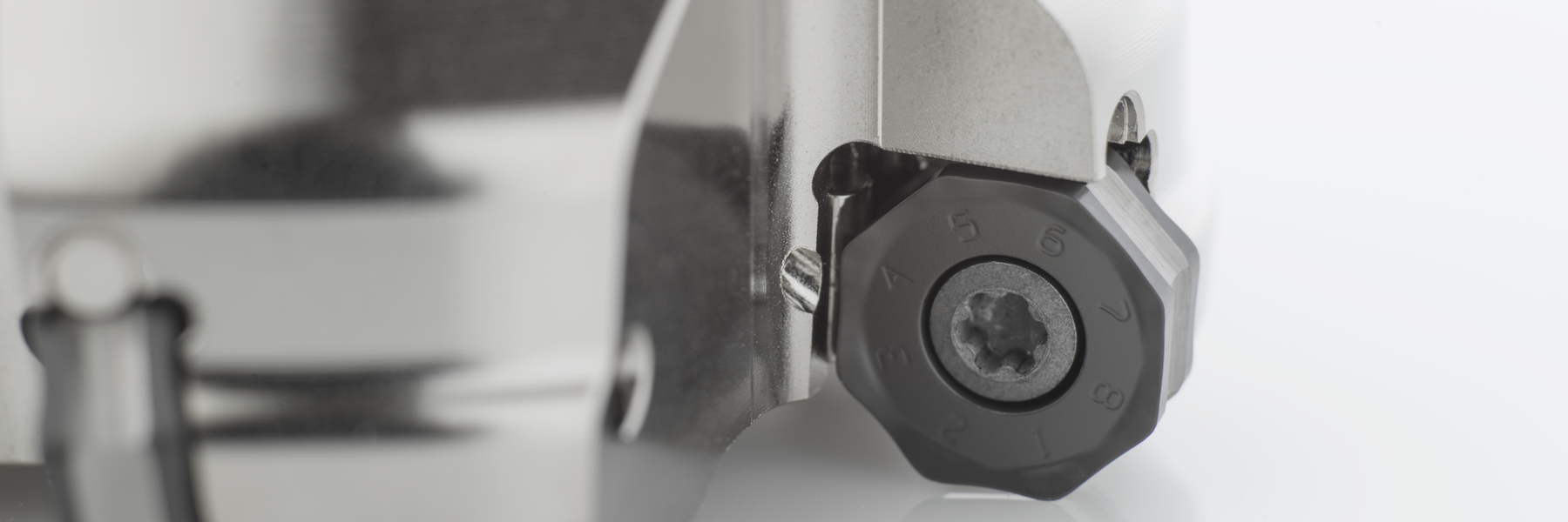 a8s82295050eh4qiclcbh3bf11