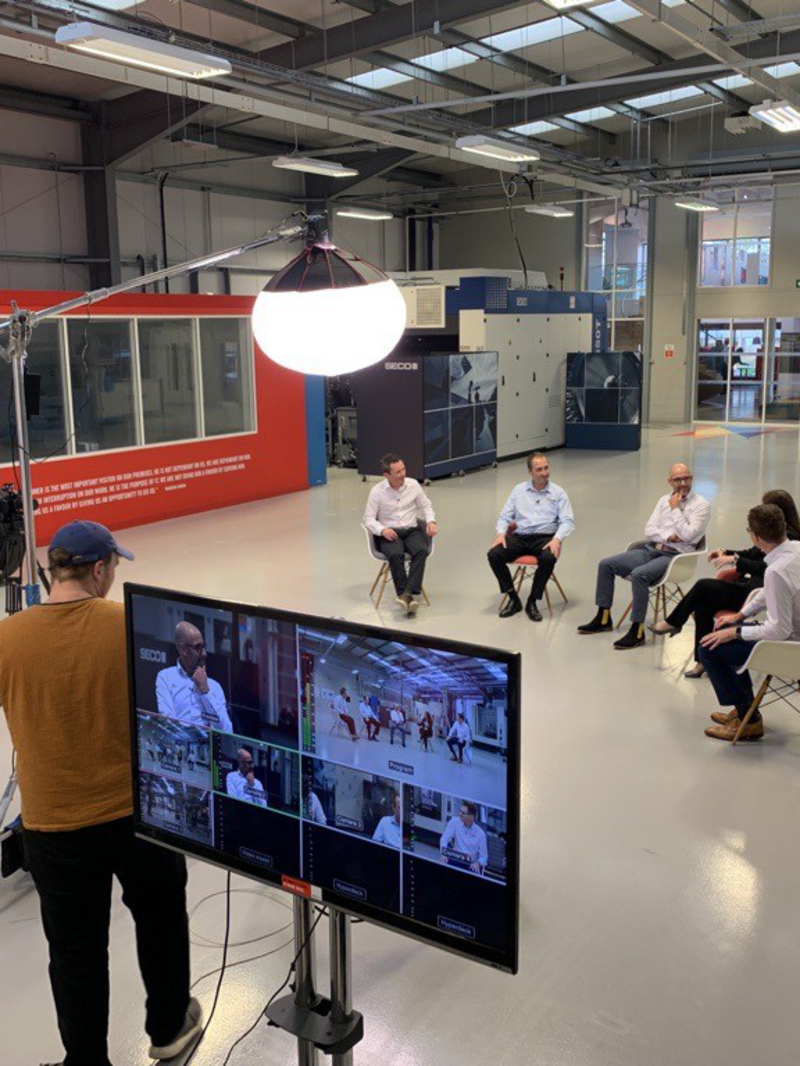 q83n3cbnu552d1kkuh7256d87v