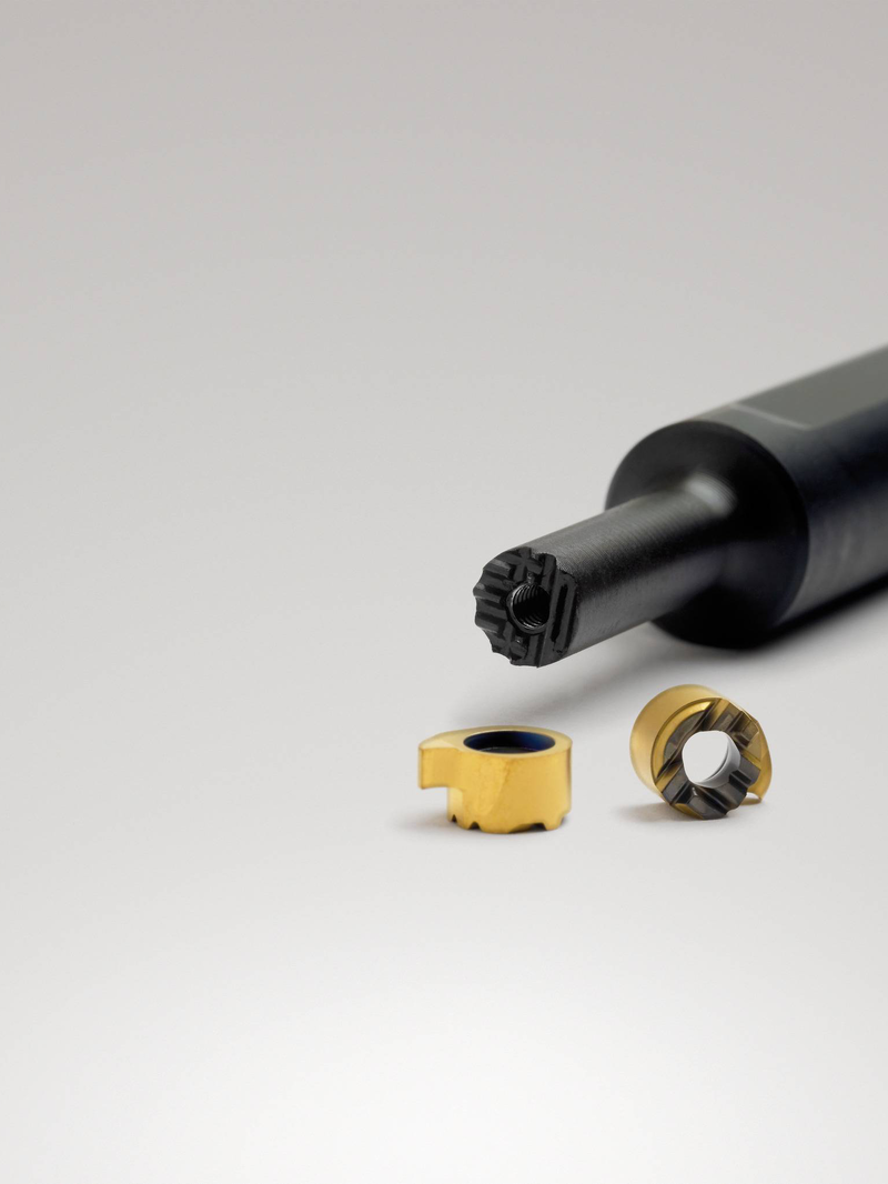 uuna6akuf15ajen8bvponv031m