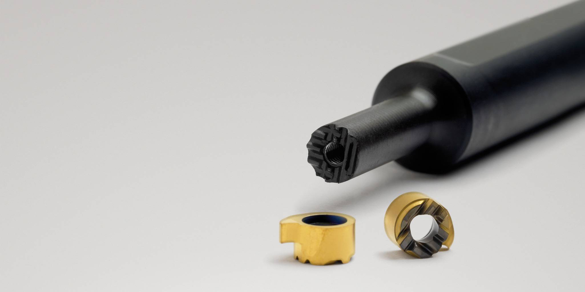 uuna6akuf15ajen8bvponv031m