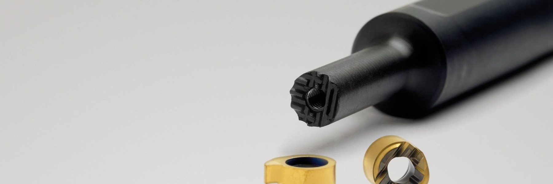 uuna6akuf15ajen8bvponv031m